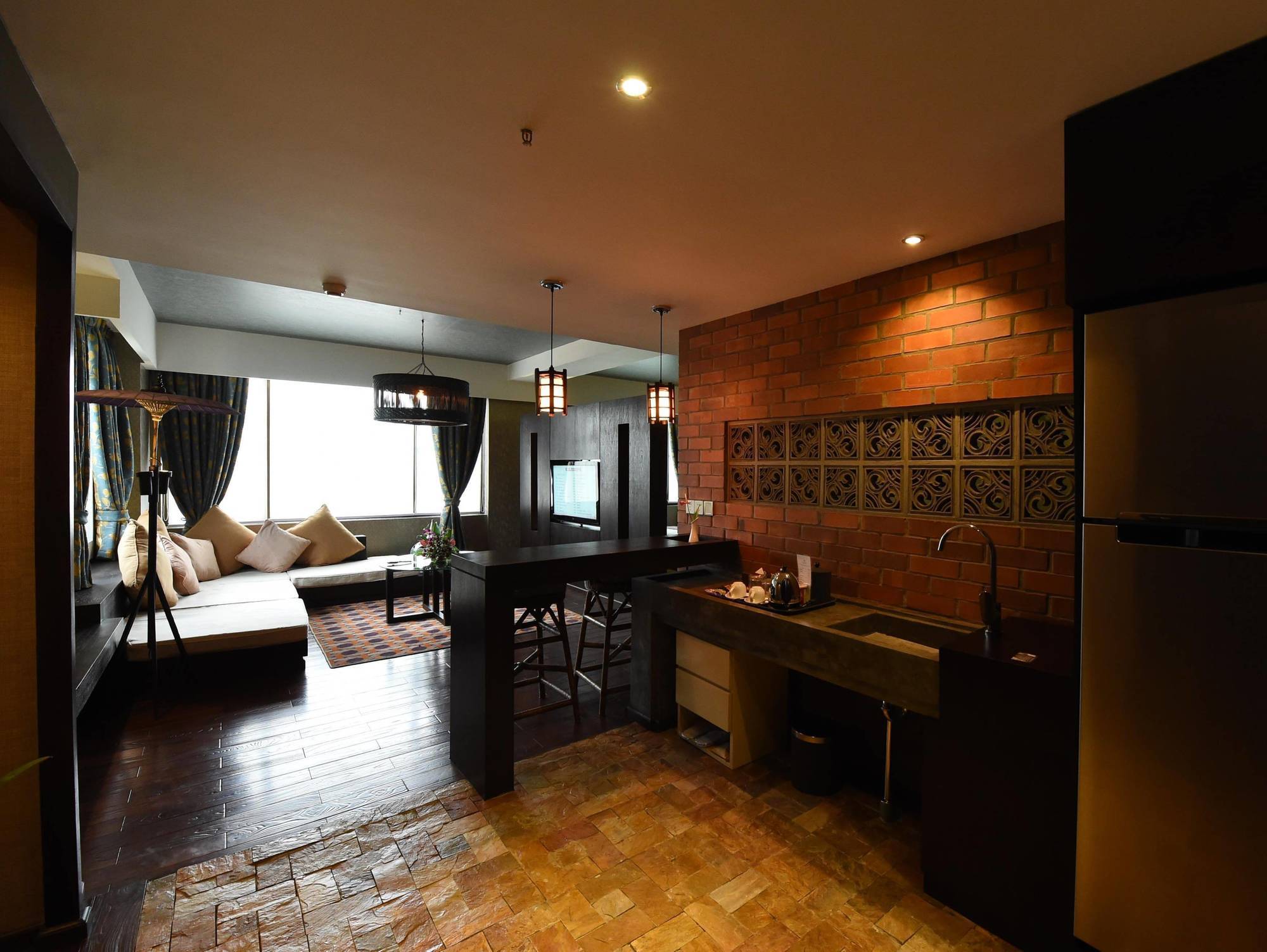 Rose Garden 5* Yangon