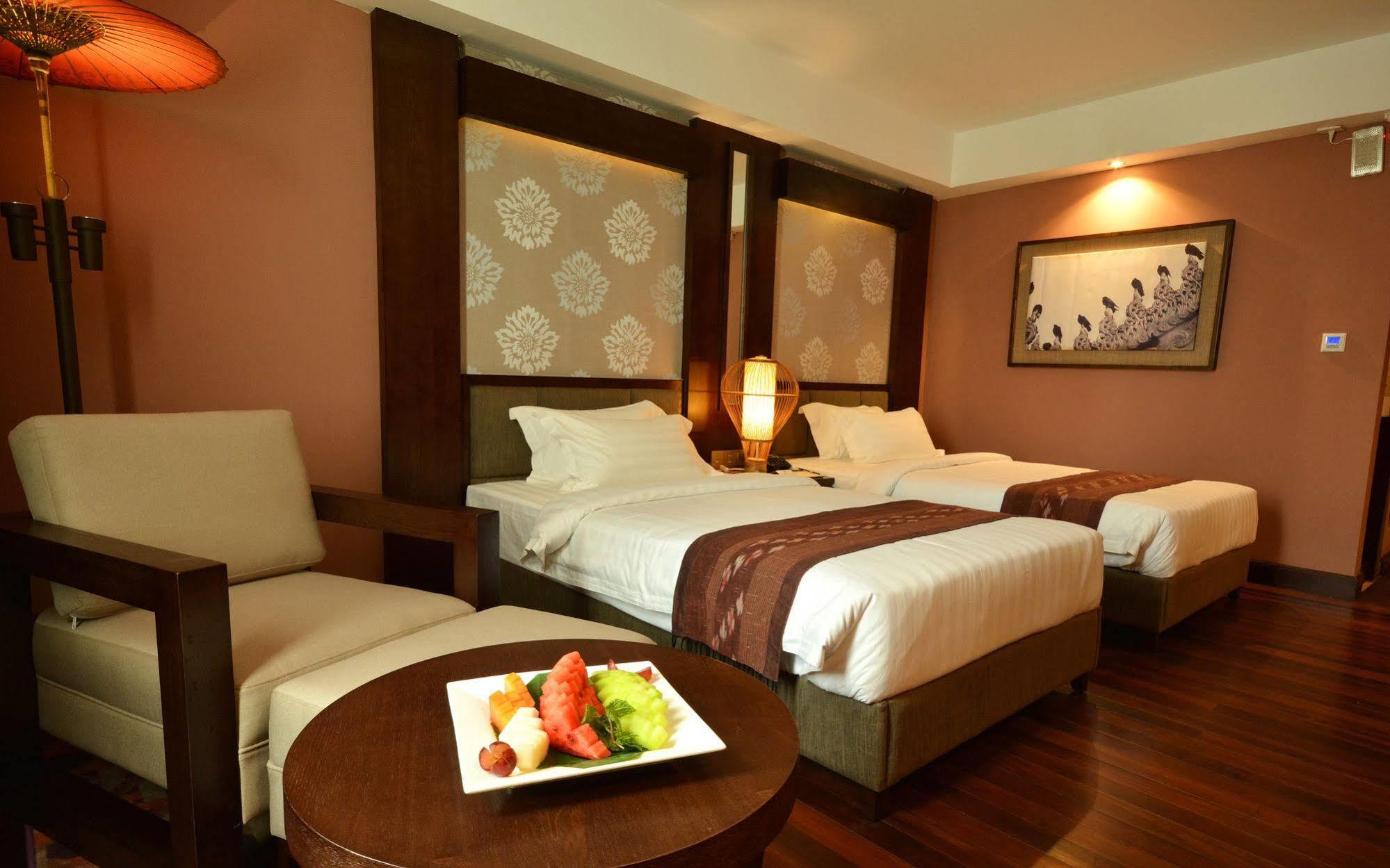 Rose Garden Hotel